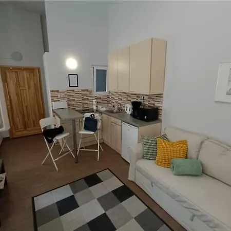 아파트 City Center Cosy Ac Flat Close To River Danube